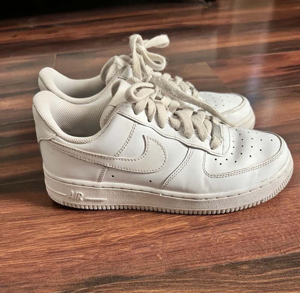 Nike Air Force 1 Low '07 Triple White DD8959-100 Sneaker